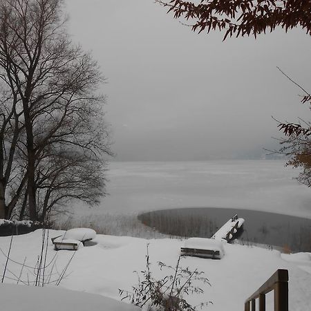 Seehaus Karantanien Am Ossiacher See Exteriér fotografie