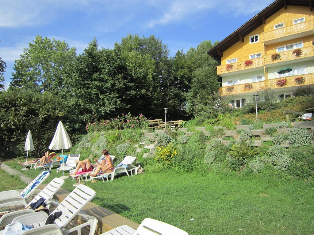Seehaus Karantanien Am Ossiacher See Exteriér fotografie