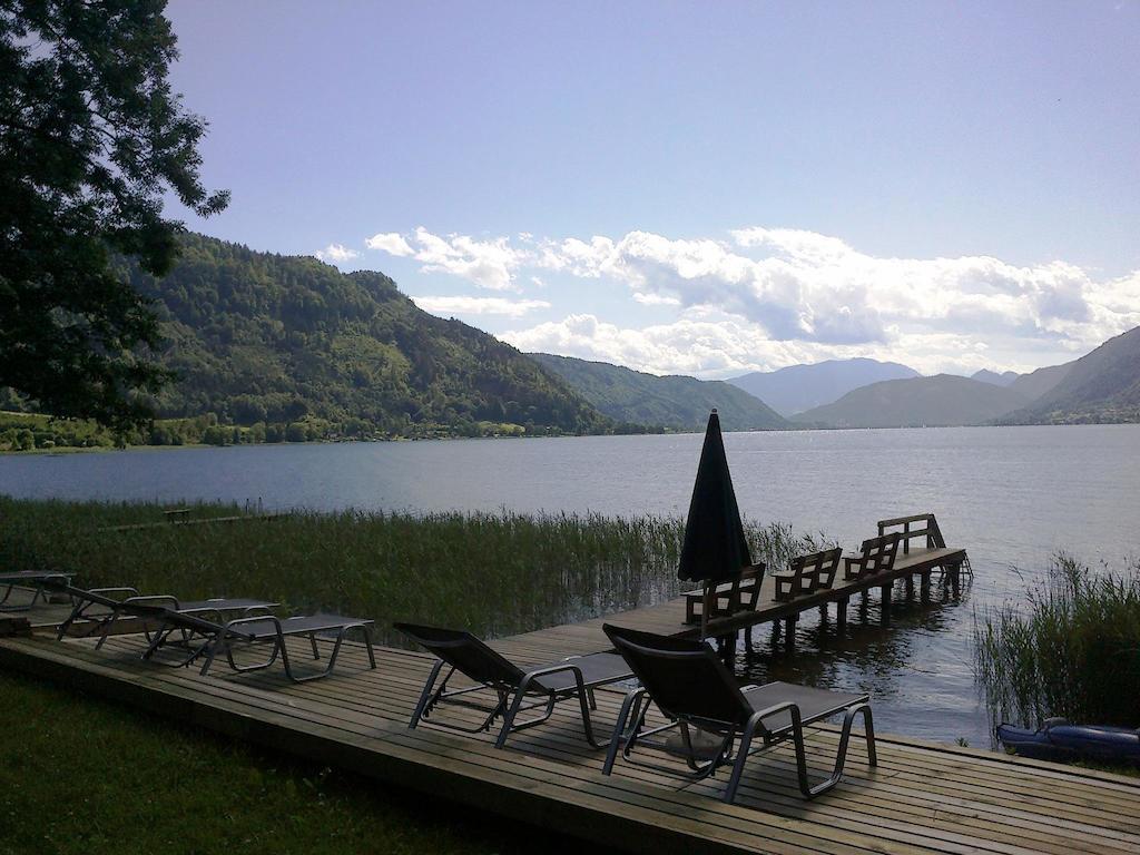 Seehaus Karantanien Am Ossiacher See Exteriér fotografie